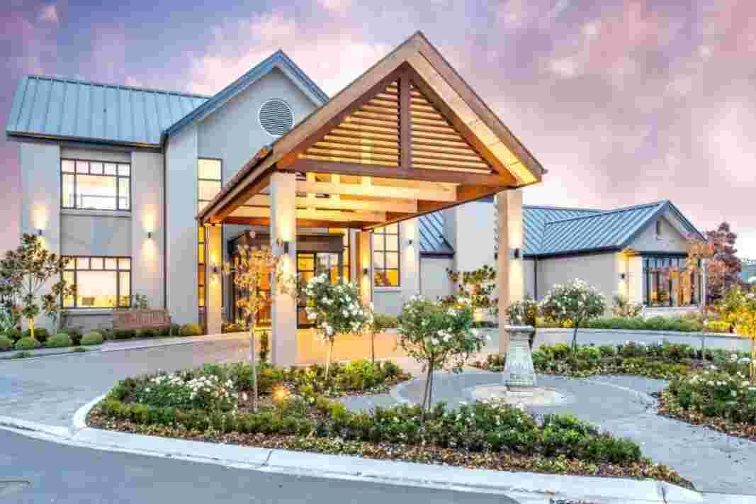 How to Choose the Right Retirement Village for You